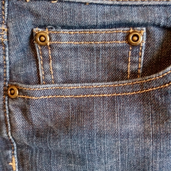 NY&C Curvy Bootcut Low Rise Jeans size 16P petite Med Wash Slight Stretch EXC - Picture 10 of 11